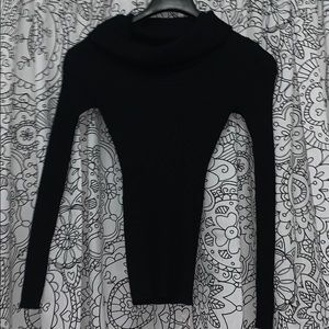 Black long sleeve top🖤